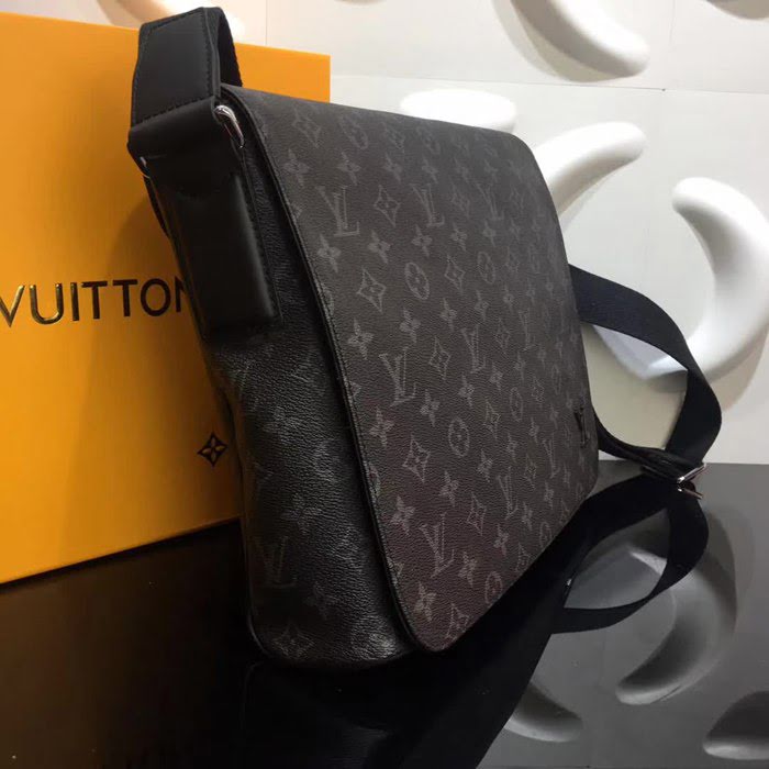 路易威登LV頂級原單 M44001 District中號大容量手提包 Louis V Paris徽章 YDH1240